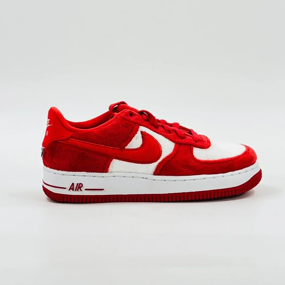 Nike Youth Air Force 1 Fleece 'Valentines Day' FZ3552-612 size 5